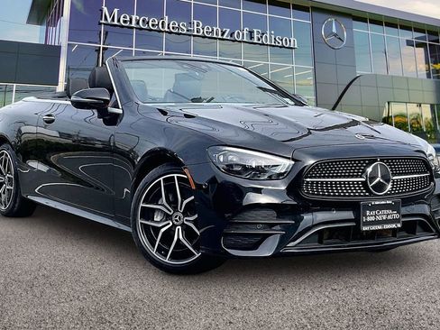 Used 2023 Mercedes-Benz E 450 4MATIC Cabriolet image 1