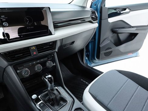 New 2026 Volkswagen Taos S image 23