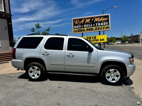 Used 2013 Chevrolet Tahoe LT AWD/4WD image 2