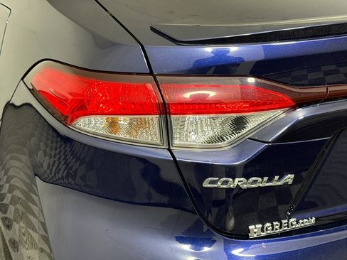 Used 2020 Toyota Corolla SE image 36