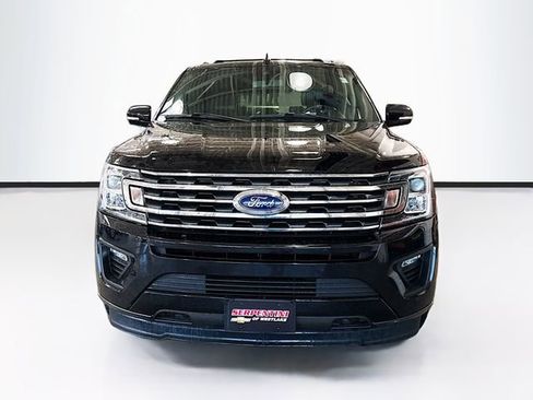 Used 2020 Ford Expedition XLT w/ Equipment Group 202A image 4