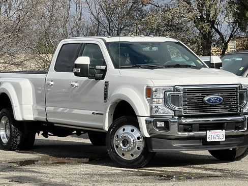 Used 2022 Ford F450 Lariat w/ Lariat Ultimate Package image 2