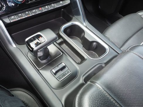 Used 2024 GMC Sierra 1500 Denali w/ Denali Reserve Package image 24