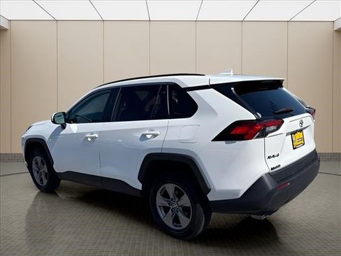 Used 2024 Toyota RAV4 XLE FWD image 4