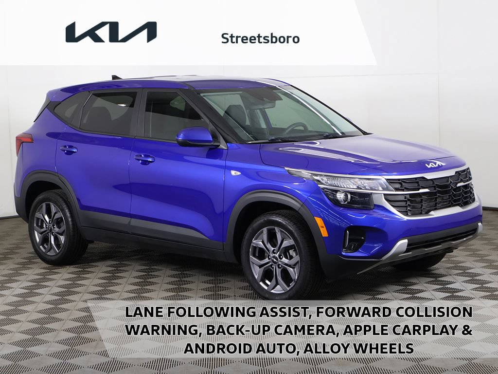 Used 2024 Kia Seltos LX AWD/4WD image 1
