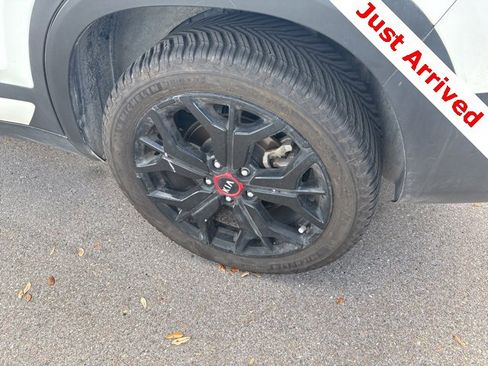 Used 2021 Kia Seltos SX w/ SX Sunroof Package image 18