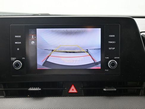 Used 2024 Kia Sportage LX FWD image 27