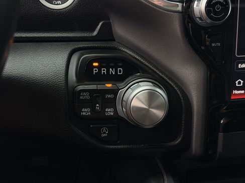 Used 2023 RAM 1500 Laramie AWD/4WD image 16