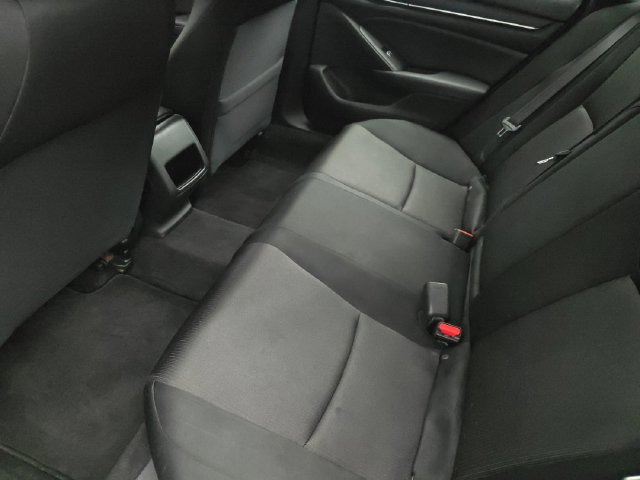 Used 2018 Honda Accord LX image 11