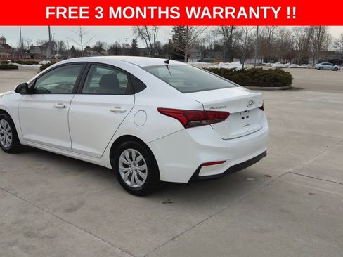 Used 2021 Hyundai Accent SE image 6