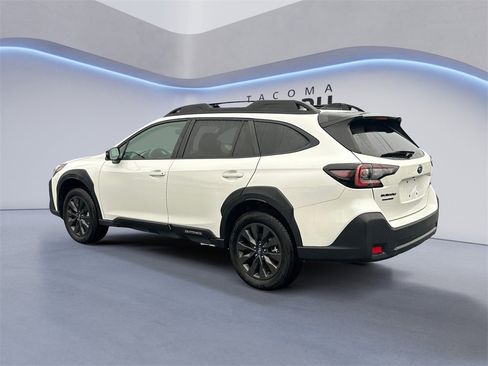 Certified 2024 Subaru Outback Onyx Edition image 3