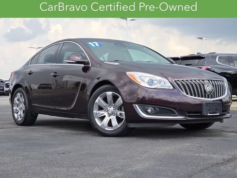 Used 2017 Buick Regal Premium w/ Driver Confidence Package #2 FWD image 2