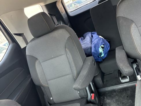 Used 2019 Chevrolet Traverse LT w/ LPO, Floor Liner Package AWD/4WD image 10