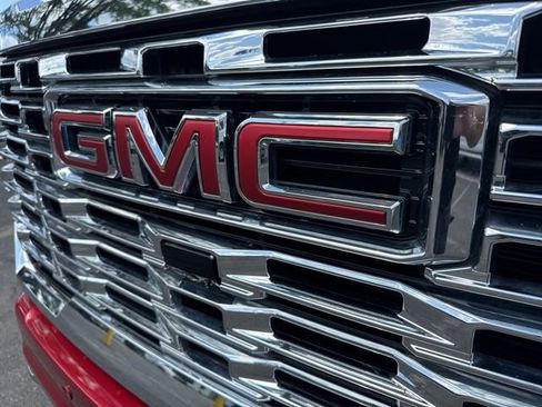 Used 2024 GMC Sierra 3500 Denali AWD/4WD image 5