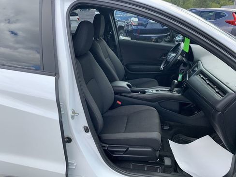 Used 2022 Honda HR-V Sport image 24