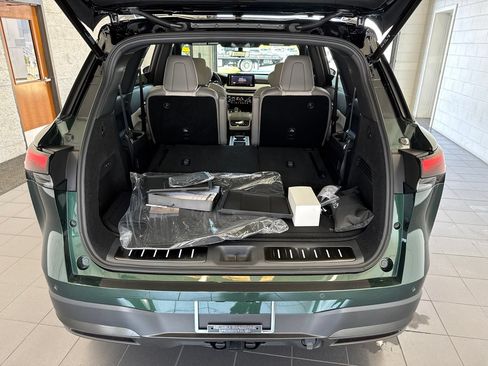 Used 2026 INFINITI QX60 Autograph w/ Dark Cargo Package AWD/4WD image 10