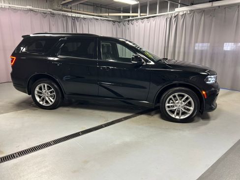 Used 2025 Dodge Durango GT image 8
