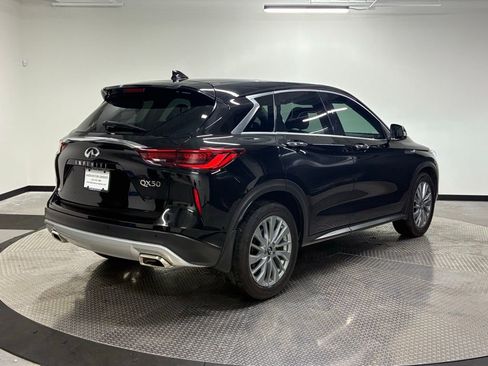 Used 2025 INFINITI QX50 Pure AWD/4WD image 7