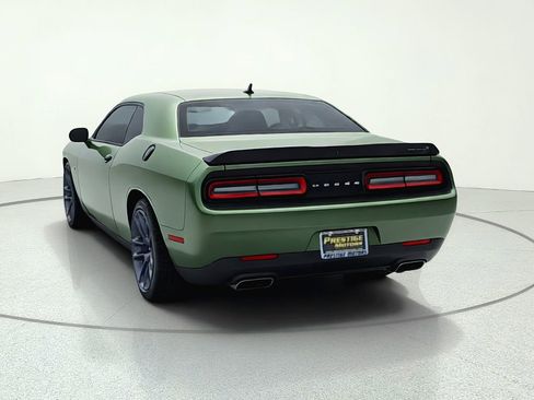 Used 2022 Dodge Challenger R/T Scat Pack RWD image 6