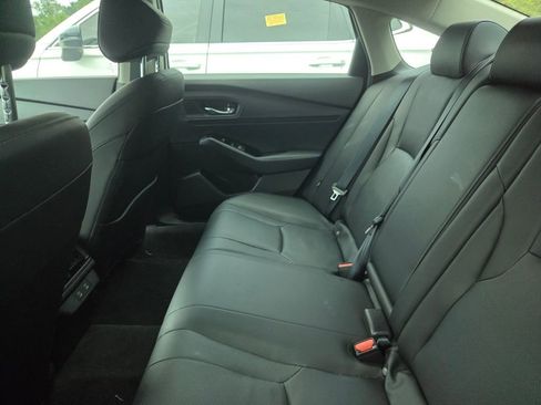 Used 2024 Honda Accord Touring image 6