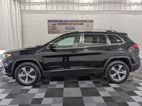 Used 2021 Jeep Cherokee Limited w/ Trailer Tow Group image 2
