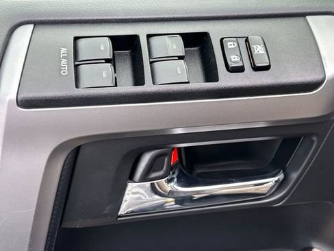 Used 2022 Toyota 4Runner SR5 Premium w/ Moonroof Package image 12