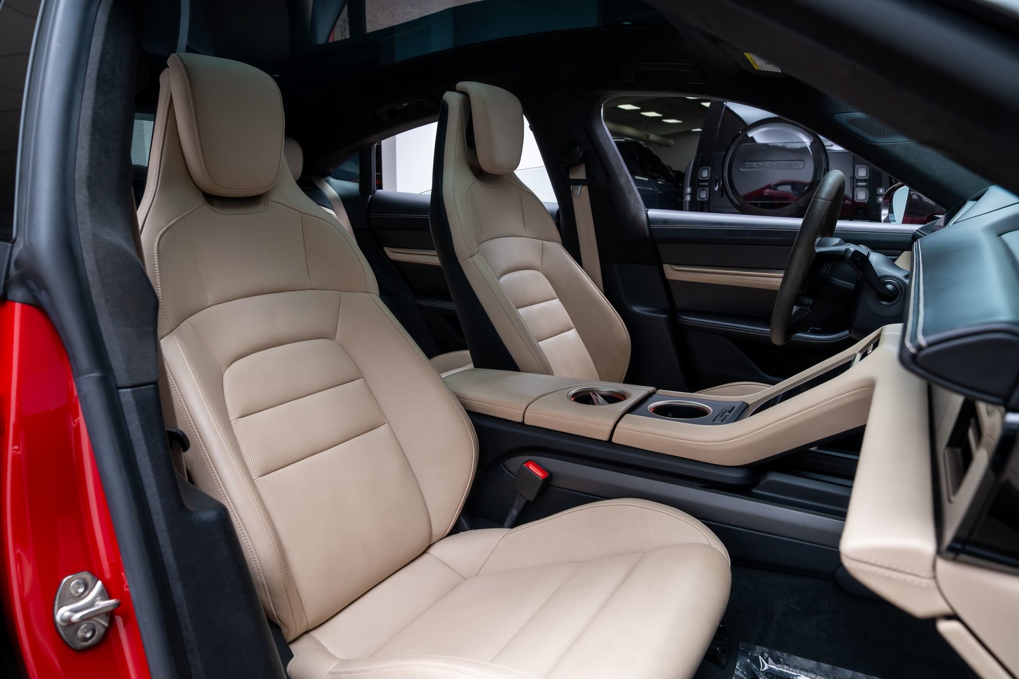 Used 2022 Porsche Taycan Turbo S AWD/4WD image 28