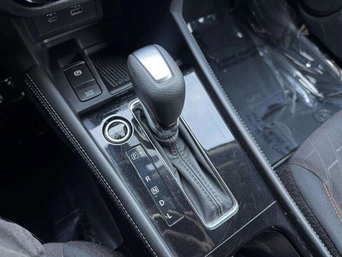 Used 2024 Nissan Kicks SR image 30