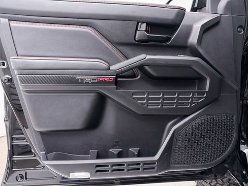 Used 2025 Toyota Tacoma TRD Pro image 21