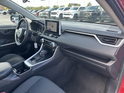Used 2024 Toyota RAV4 LE image 10