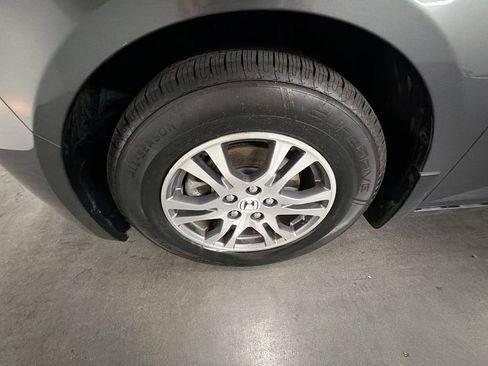 Used 2012 Honda Odyssey EX-L image 31