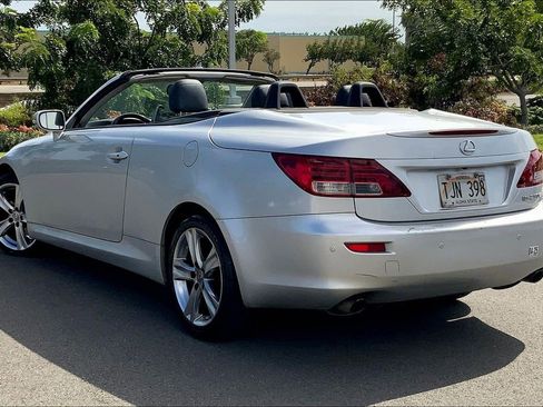 Used 2015 Lexus IS 250C w/ Luxury Package RWD image 9