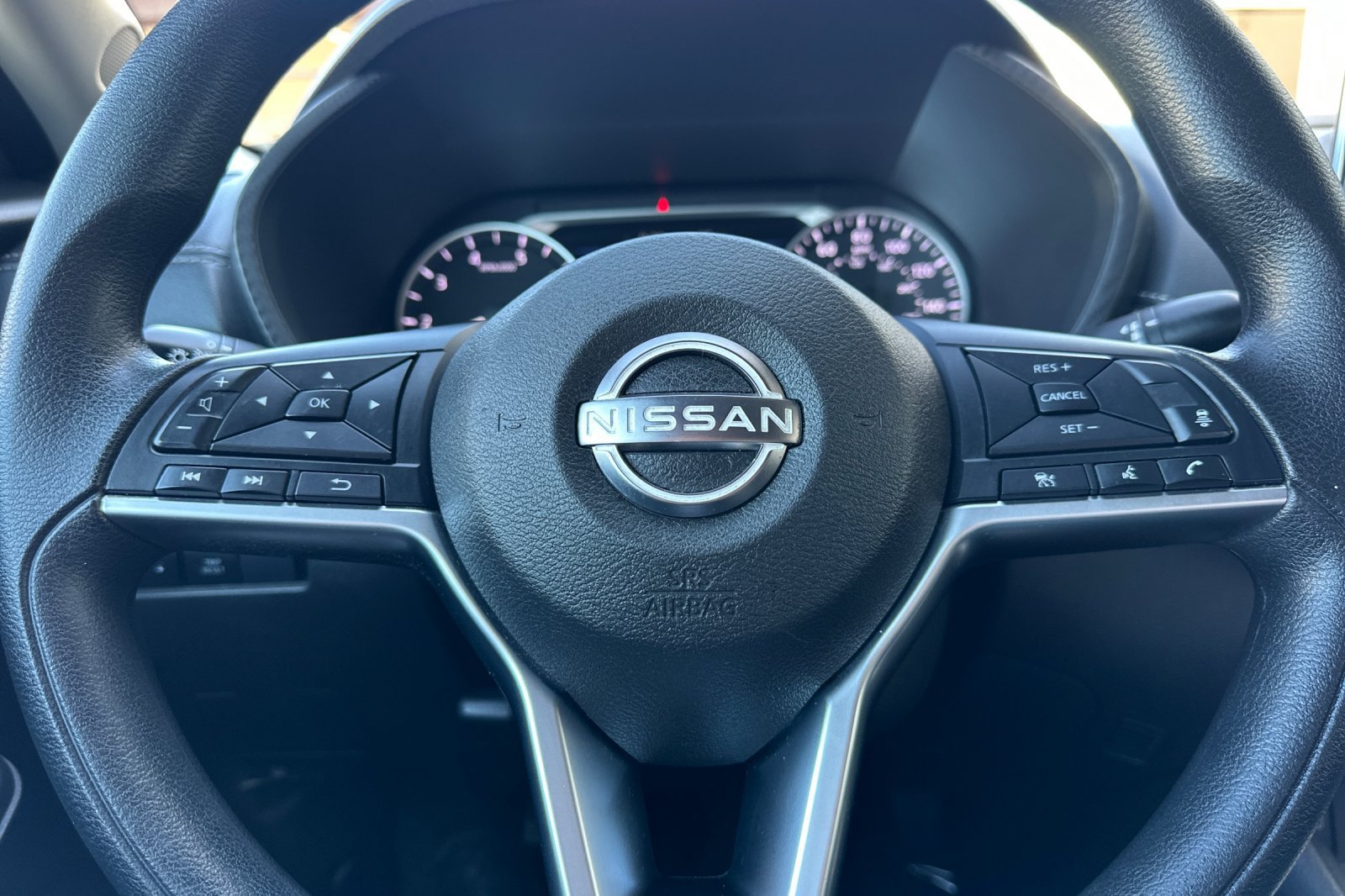 Used 2024 Nissan Sentra SV FWD image 29