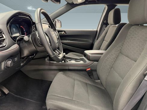Used 2025 Dodge Durango GT AWD/4WD image 4