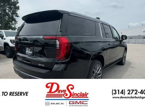 New 2026 GMC Yukon XL Denali Ultimate AWD/4WD image 8