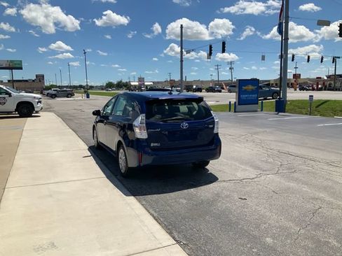 Used 2013 Toyota Prius V Three FWD image 9