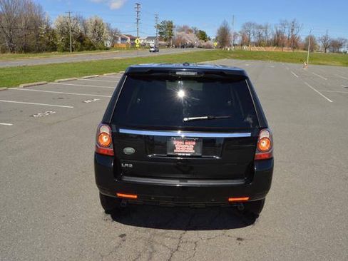 Used 2013 Land Rover LR2 HSE AWD/4WD image 10