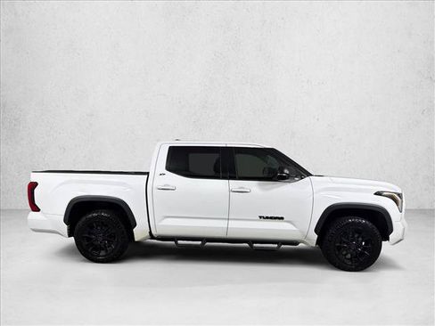 Used 2022 Toyota Tundra SR5 w/ SR5 Premium Package AWD/4WD image 2