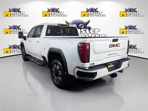 Used 2024 GMC Sierra 2500 Denali w/ Technology Package image 7
