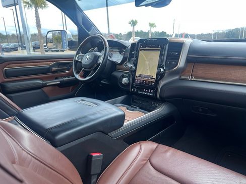 Used 2019 RAM 1500 Limited image 13