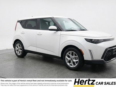 Used 2025 Kia Soul LX w/ LX Technology Package