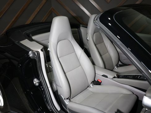 Used 2013 Porsche 911 Carrera image 7