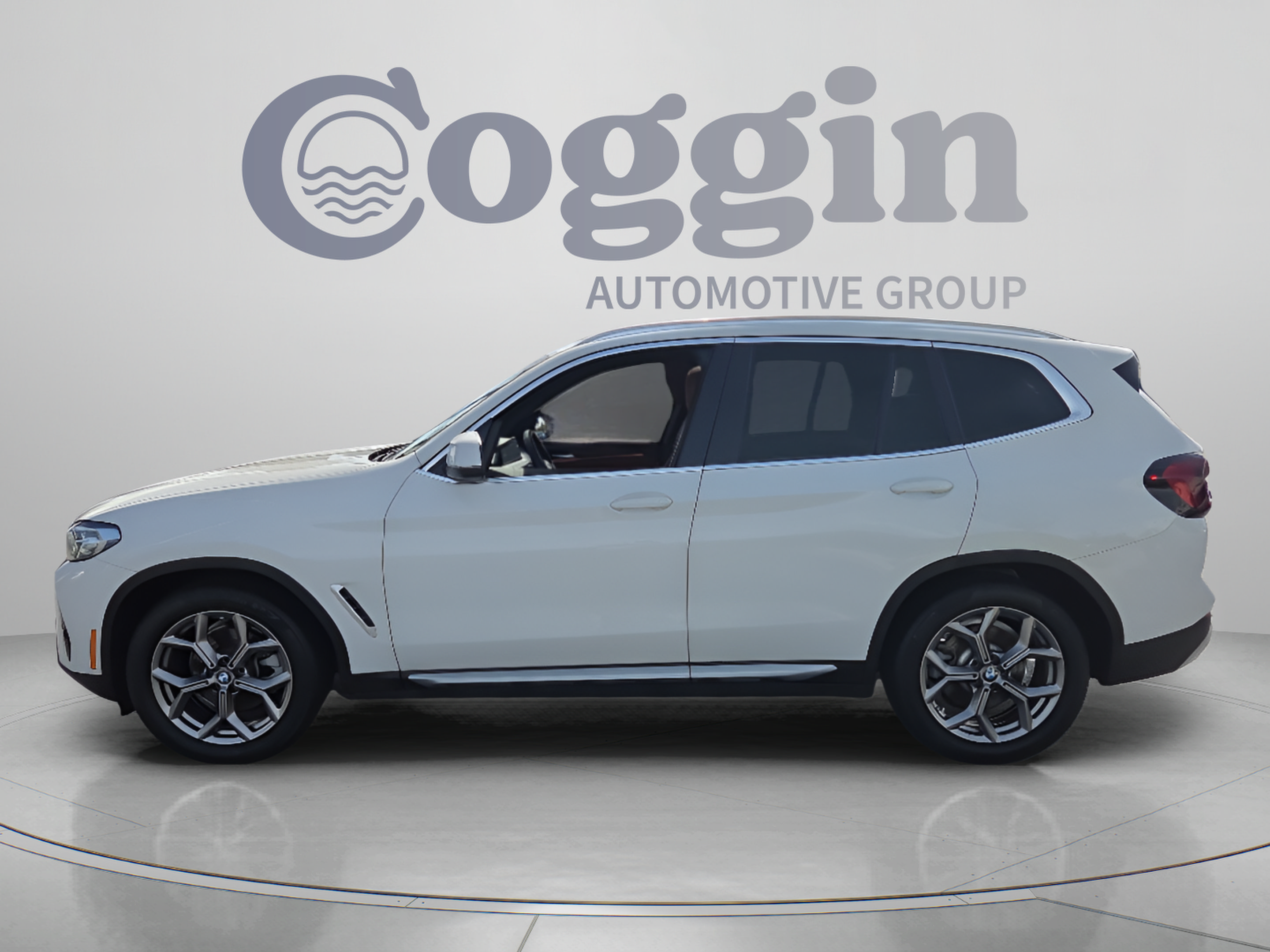 Used 2024 BMW X3 sDrive30i w/ Convenience Package w/ZPA RWD image 2