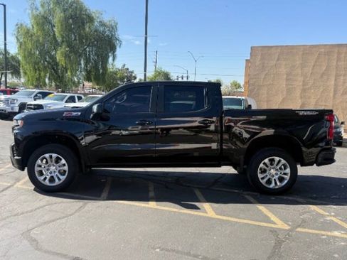 Used 2021 Chevrolet Silverado 1500 LT Trail Boss w/ Convenience Package II AWD/4WD image 6
