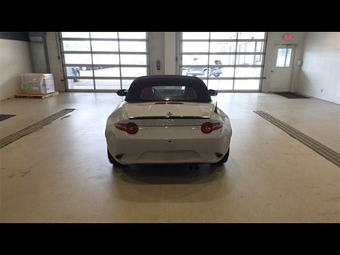 New 2025 MAZDA MX-5 Miata Club image 31