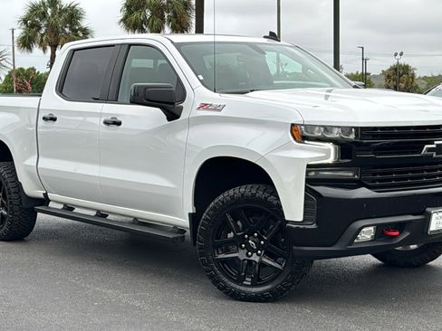 Used 2021 Chevrolet Silverado 1500 LT Trail Boss w/ Bed Protection Package image 2