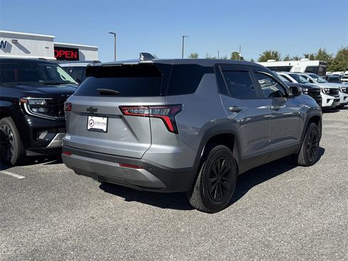 Used 2026 Chevrolet Equinox LT w/ Convenience Package II image 5