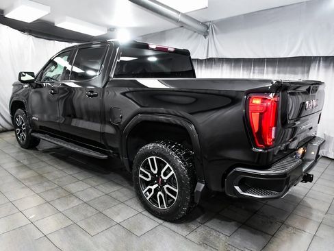 Used 2022 GMC Sierra 1500 AT4 image 4