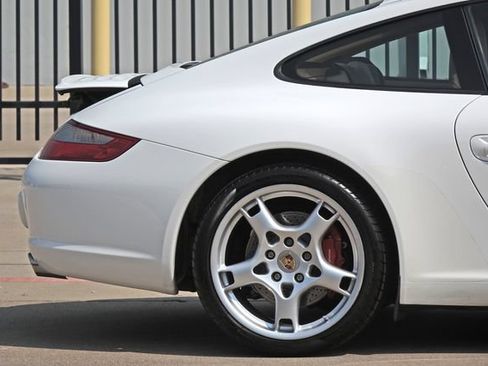Used 2006 Porsche 911 Carrera S RWD image 33