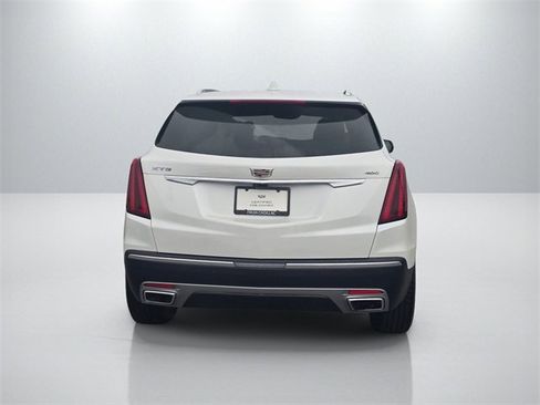 Used 2023 Cadillac XT5 Premium Luxury w/ Technology Package image 6